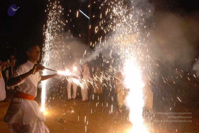 File:20101105 Photo 1441 1 C-lH03J-9x2FMmogHJx 7YY7UO8121M.JPG