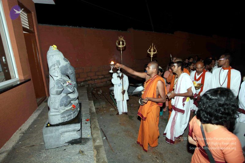 File:20101120IMG 9306 CMP WM0100.jpg