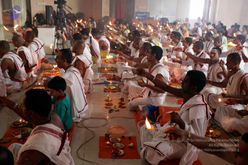 File:20101120IMG 9630 CMP WM0100.jpg