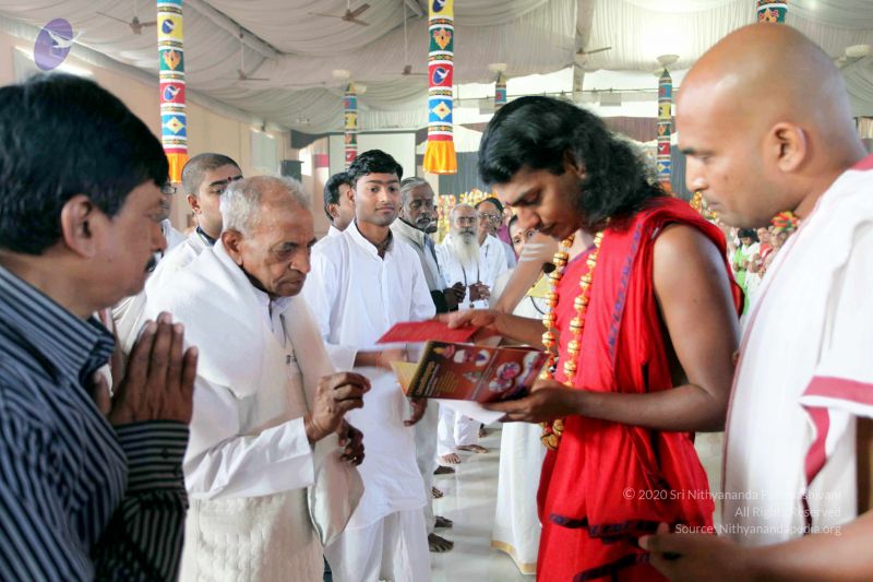 File:20101120IMG 9763 CMP WM0100.jpg