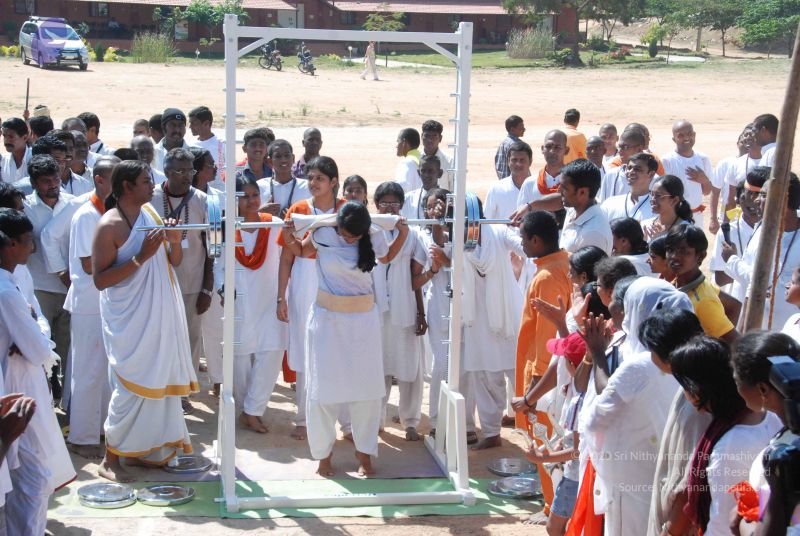 File:20101222 Photo 2421 1SWJQ45YriqLWHpRCHZ-Mn0-16o0X-O r.JPG