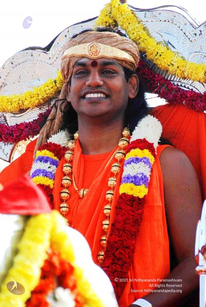 File:2010 PhotoAbum more 3414 CMP WM.jpg