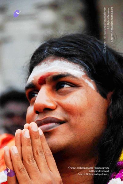 File:2010 PhotoAbum more 5878 CMP WM.jpg