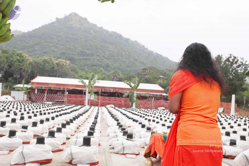 File:2010 PhotoAbum more 6787 CMP WM.jpg