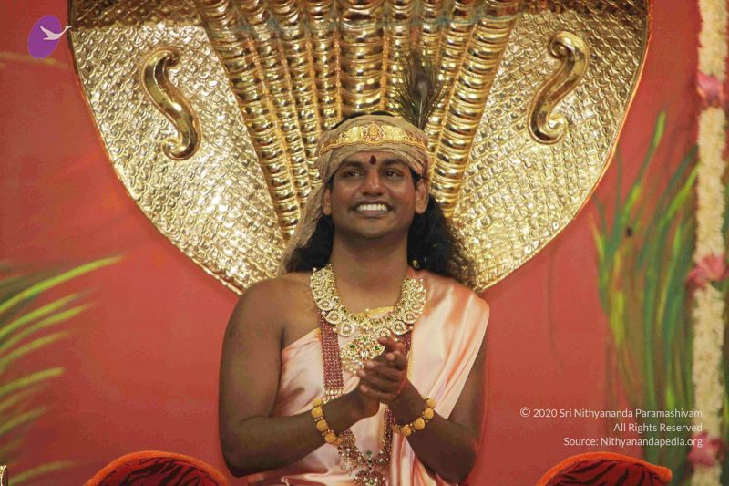 File:2010 PhotoAbum more 8347 CMP WM.jpg