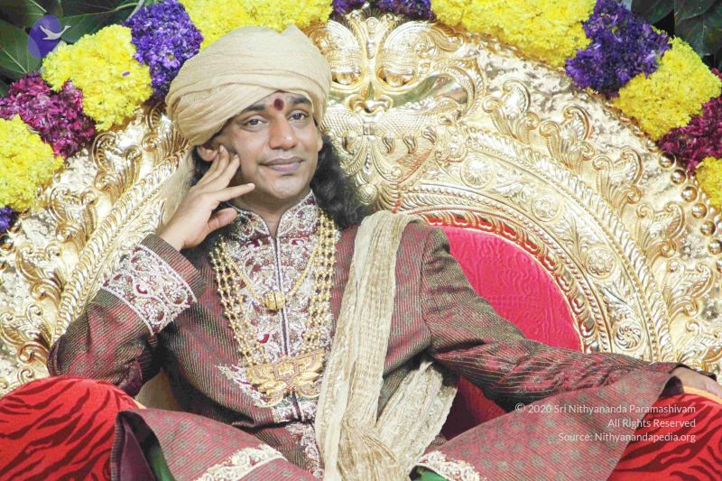 File:2010 PhotoAbum more 9054 CMP WM.jpg