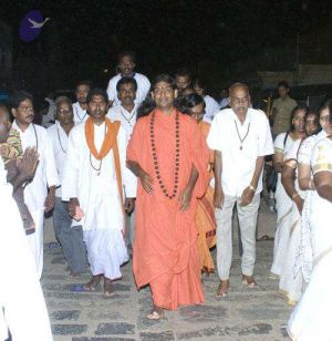 2010 PhotoAlbum Photo 906 1aFQCelnKkYK7DfQg-HzcZYM7 4m 9A8o.jpg