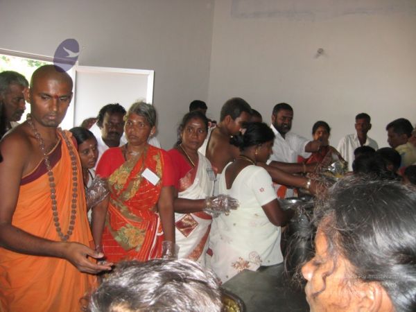 20111208 07.12.2011 anna dhan inguara food serving-01001.jpg