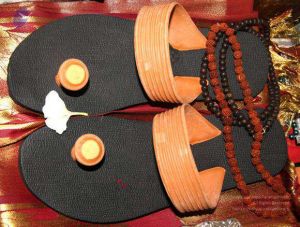 2011 eNMiracles Photo 377 1LOExG X3wpNrgKwDAtYScpKqPFlMZ 5M.jpg