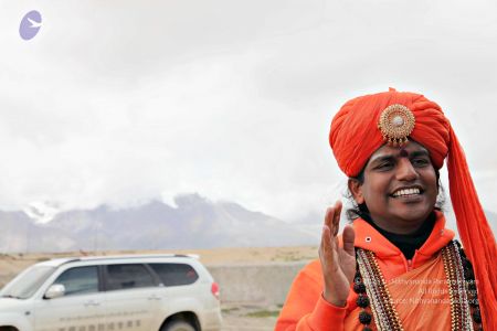 2011 glimpses kailashyatra 2915 CMP WM.jpg