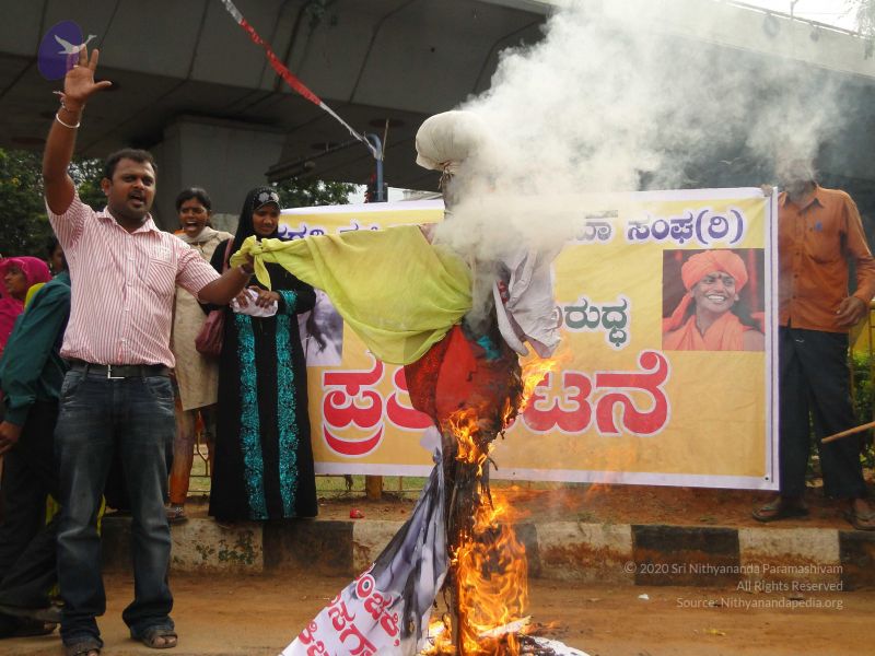 File:20121002 Photo 1043 1ETq-zR0lRIyoroVyi7TVSlihBMaV5UYu.JPG