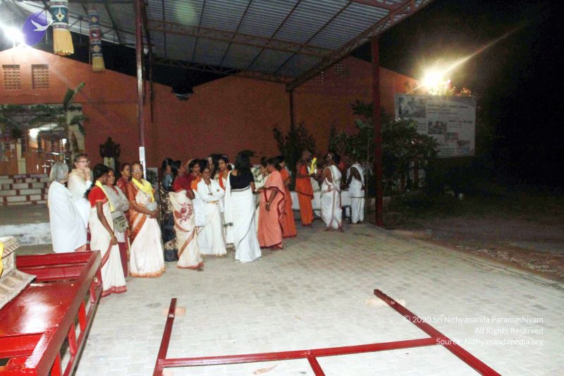 File:20130101IMG 8868 CMP WM0100.jpg