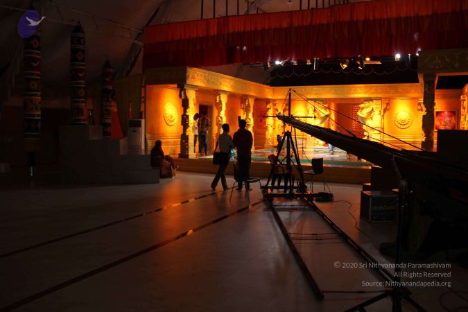 201307 ThanthiTV Photo 10 1v16r18OXEmuOF6Y8gR Xqpz3YcWbVHw5.jpg