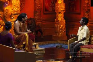 201307 ThanthiTV Photo 160 1Gvdy3RXU3jsykHDGlAaqSzXWcAp5TNEe.jpg