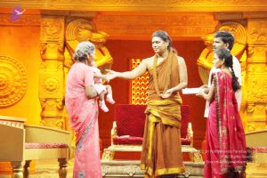 201307 ThanthiTV Photo 176 1nrZRsmVFJGPu5a5H2Cxf6Bo7nRD ONI0 watermarked.jpg