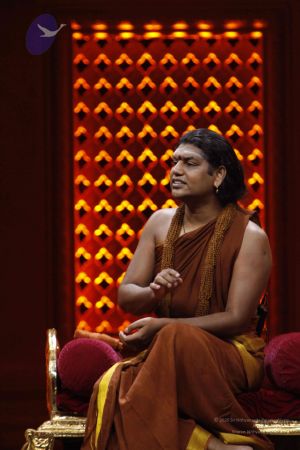 201307 ThanthiTV Photo 198 1zS6d9sdZhtHDWzwRy9BueXnTZFhFxZV1.jpg