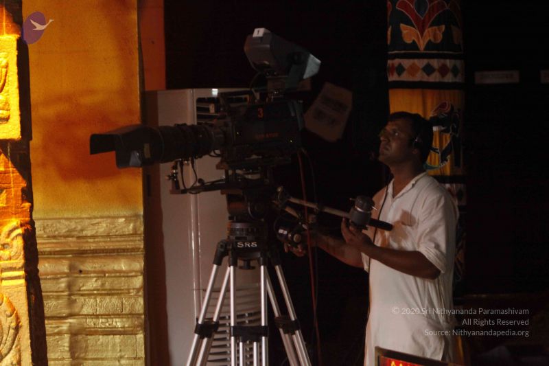 File:201307 ThanthiTV Photo 237 1N7fIpRJuP10E-SvwCQqtmNi6nN TSP9j.jpg