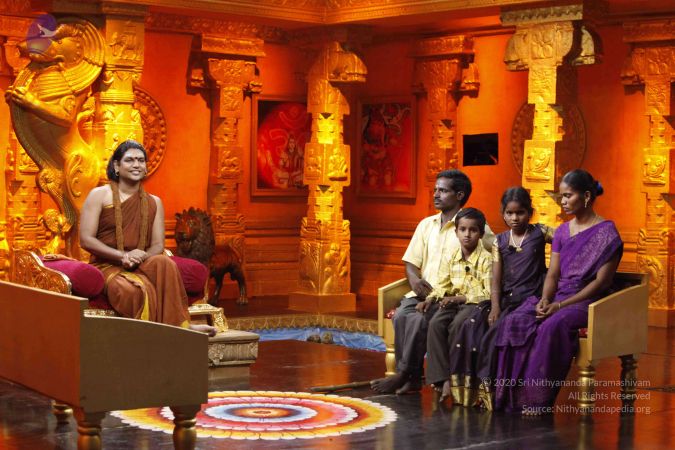 201307 ThanthiTV Photo 29 1poeMdi6p9ENomwacVed6d0B9rrR7V-DR.jpg