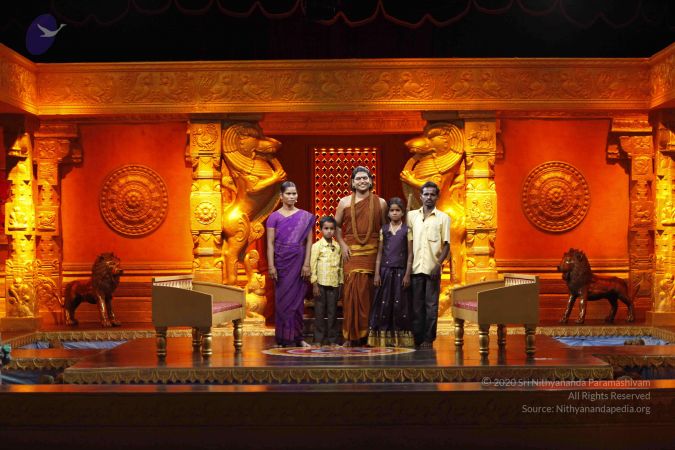 201307 ThanthiTV Photo 53 1vy3ZQI wYs9SMLyvlXdrd9TJt5u9Zize.jpg