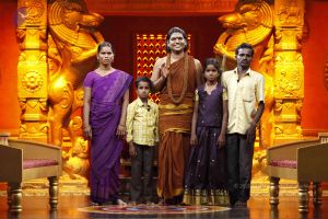 201307 ThanthiTV Photo 59 1lo-4axwYJ-MQ7zNGRICzzLPzS4V6tIOX.jpg