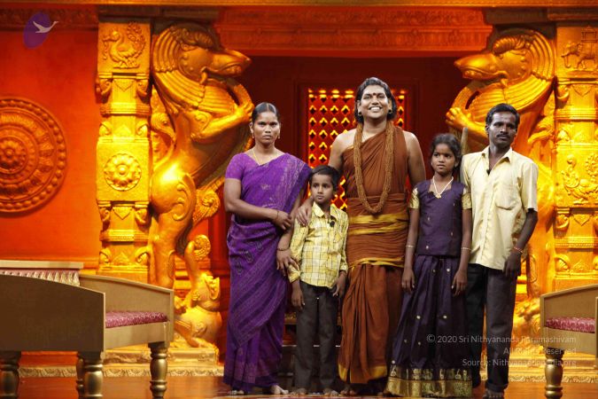 201307 ThanthiTV Photo 65 1EMleemoPpS7cUN 1c1MXuicbokuN5m9b.jpg