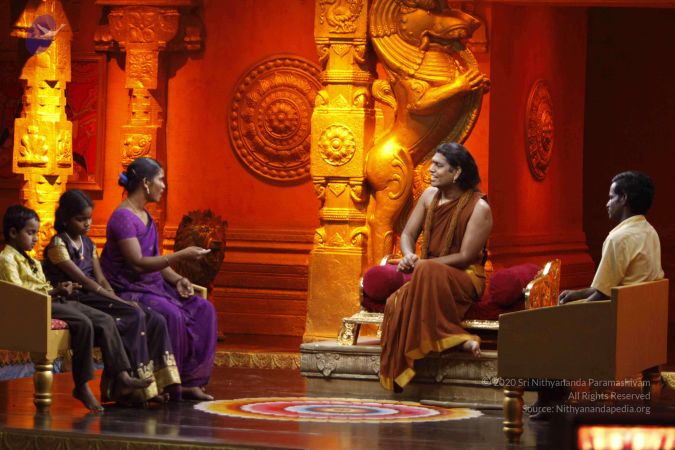 201307 ThanthiTV Photo 76 1IoM93igxbXnwLof8VtYA-mBl5LtLo3du.jpg