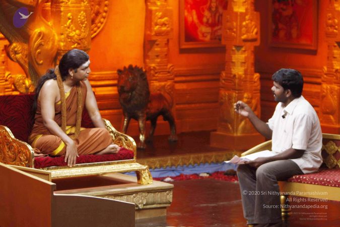 201307 ThanthiTV Photo 86 1suo3D5doFPNvGAKDxE7gEUltCsrKXxNl watermarked.jpg