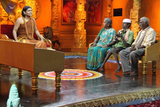 201307 ThanthiTV Photo 8 1anVgx3ykq9EtM9KDsQSBqQBSF99Ehe7f.jpg