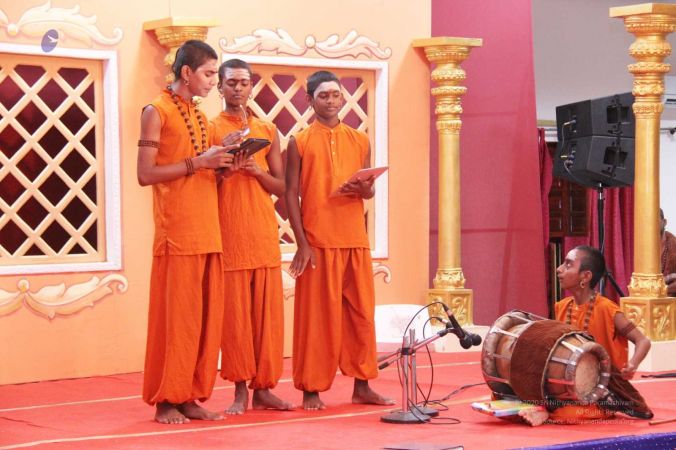 20131010 Photo 475 1ZI1rZFTVMVAIPjQPMuBKp 5UdIyqHv 2.jpg