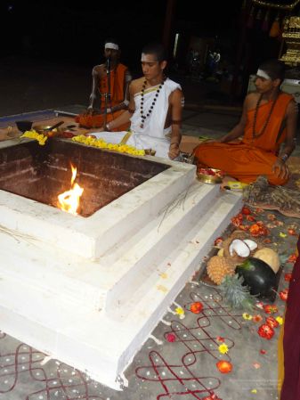 20131221 Photo 1060 19PGWoei9ZT7p84hLaciKWpe9qCVyiVlO.JPG