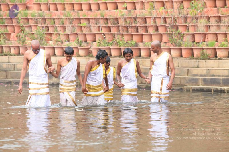 File:20151116 Photo 1083 1OIJBznPVfHNX1R2UAqRTstHyc1NtCx0k.JPG