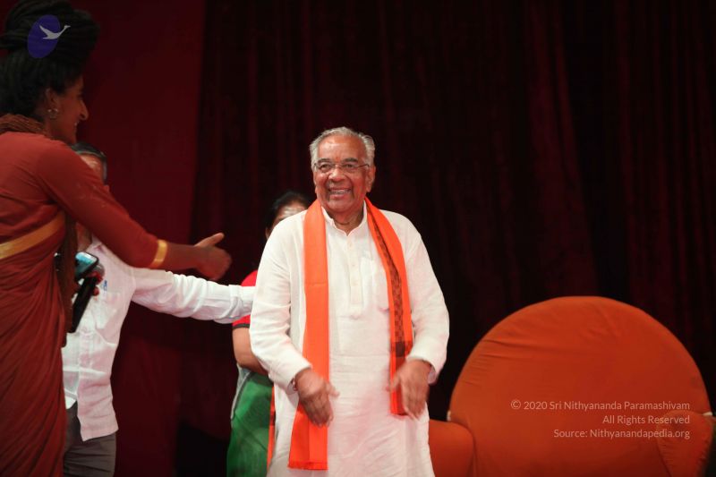 File:20160506 morePICS 0082 CMP WM.jpg