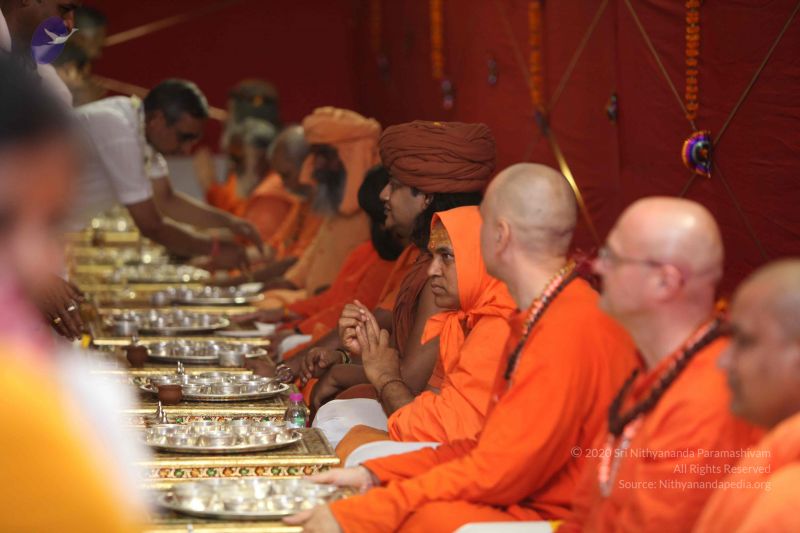 File:20160506 morePICS 0616 CMP WM.jpg