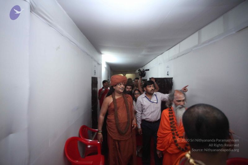 File:20160506 morePICS 0733 CMP WM.jpg