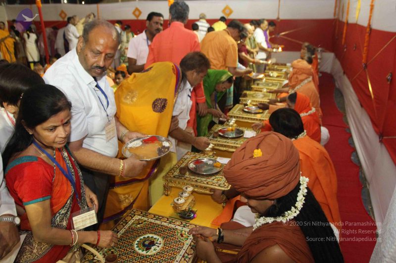 File:20160506 more 0720 CMP WM.jpg