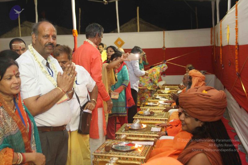 File:20160506 more 0734 CMP WM.jpg