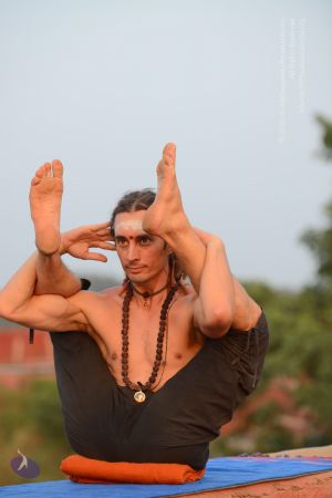 20161104 Photo 1235 1U80b4-YRpc4otwc4gNdCMEcbmZbP7nR8.JPG