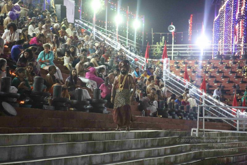 File:20161208 0938 CMP WM.jpg