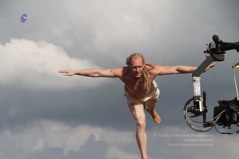 File:20171003 Photo 388 10KneeBn7arH1CkKo- 43j1Esw090iOvZ.jpg