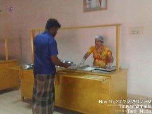 2022-11-21 at 9.09.56 PM (1).jpg