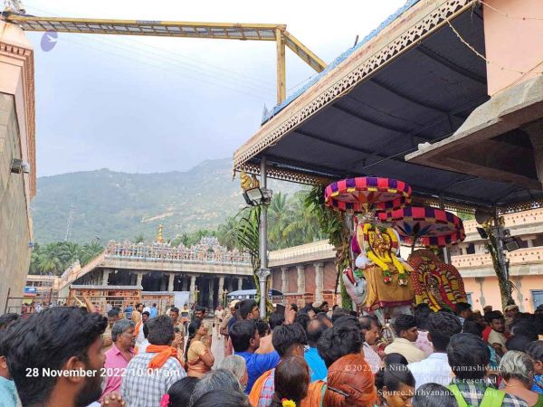 2022-11-28 at 11.14.21 AM (2).jpg