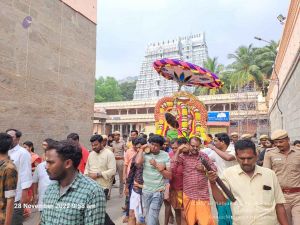 2022-11-28 at 11.14.23 AM (1).jpg