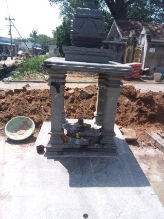 2 24 Feb 2021 - Mata Vibhutananda Puri Samadhi construction 000.jpeg