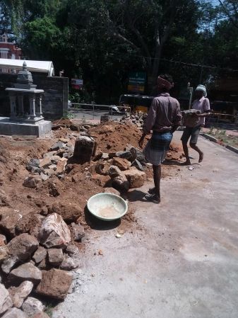 4 24 Feb 2021 - Mata Vibhutananda Puri Samadhi construction 001.jpeg