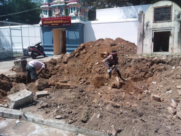 8 24 Feb 2021 - Mata Vibhutananda Puri Samadhi construction 003.jpeg