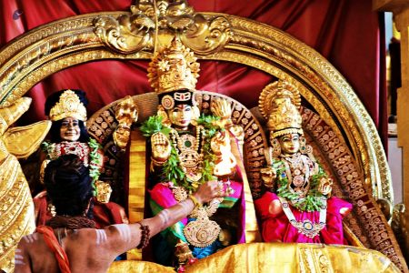 ADIKAILASA-2021-03-08-1h-k2SOo1gCw7Mb48WnES0Lgir9TLj- L.jpg