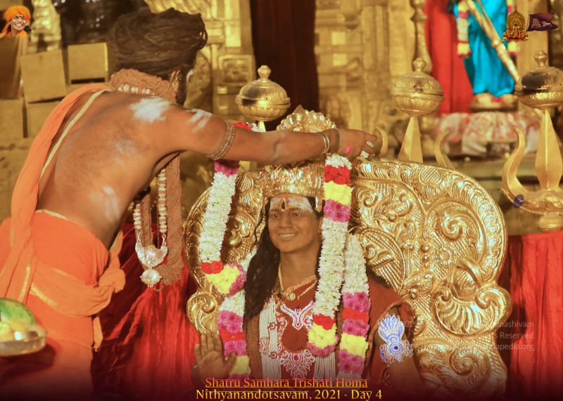 File:ADIKAILASA-2021-12-22-1XaQnih6 mq43hk r4lfZnF-IGLyAI7VG.jpg