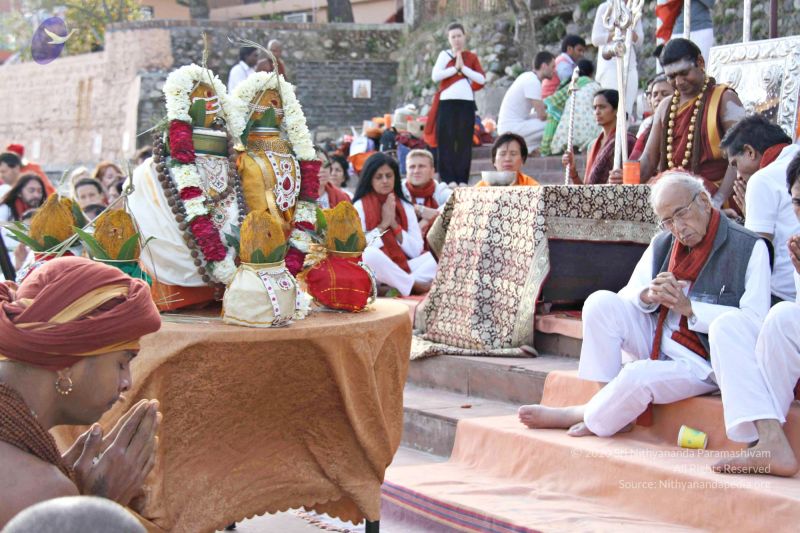 File:Batch20140318 7362 CMP WM.jpg