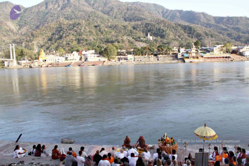 File:Batch20140318 7430 CMP WM.jpg