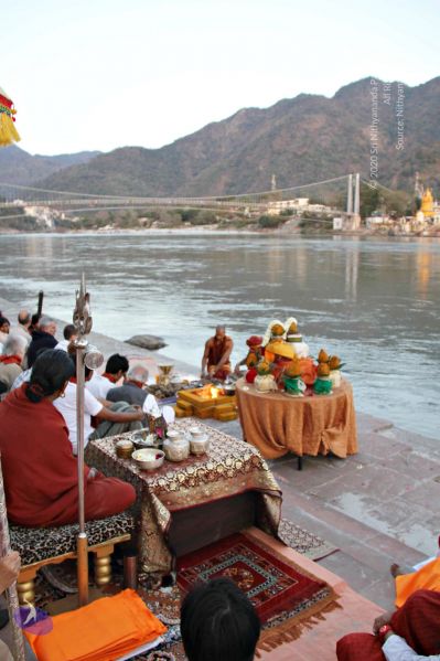 File:Batch20140318 7476 CMP WM.jpg